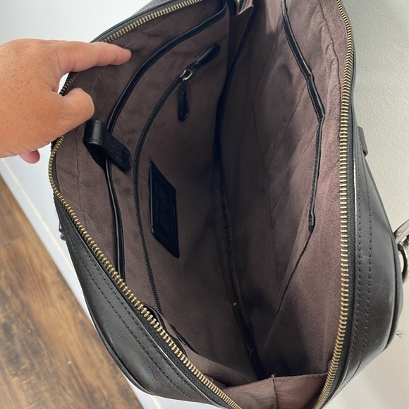 Coach Black Metropolitan Slim Messenger/Laptop Bag - Picture 5 of 16